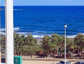 MARINEDA by RENTMEDANO newly renovated, ocean view, wifi, parking, pool